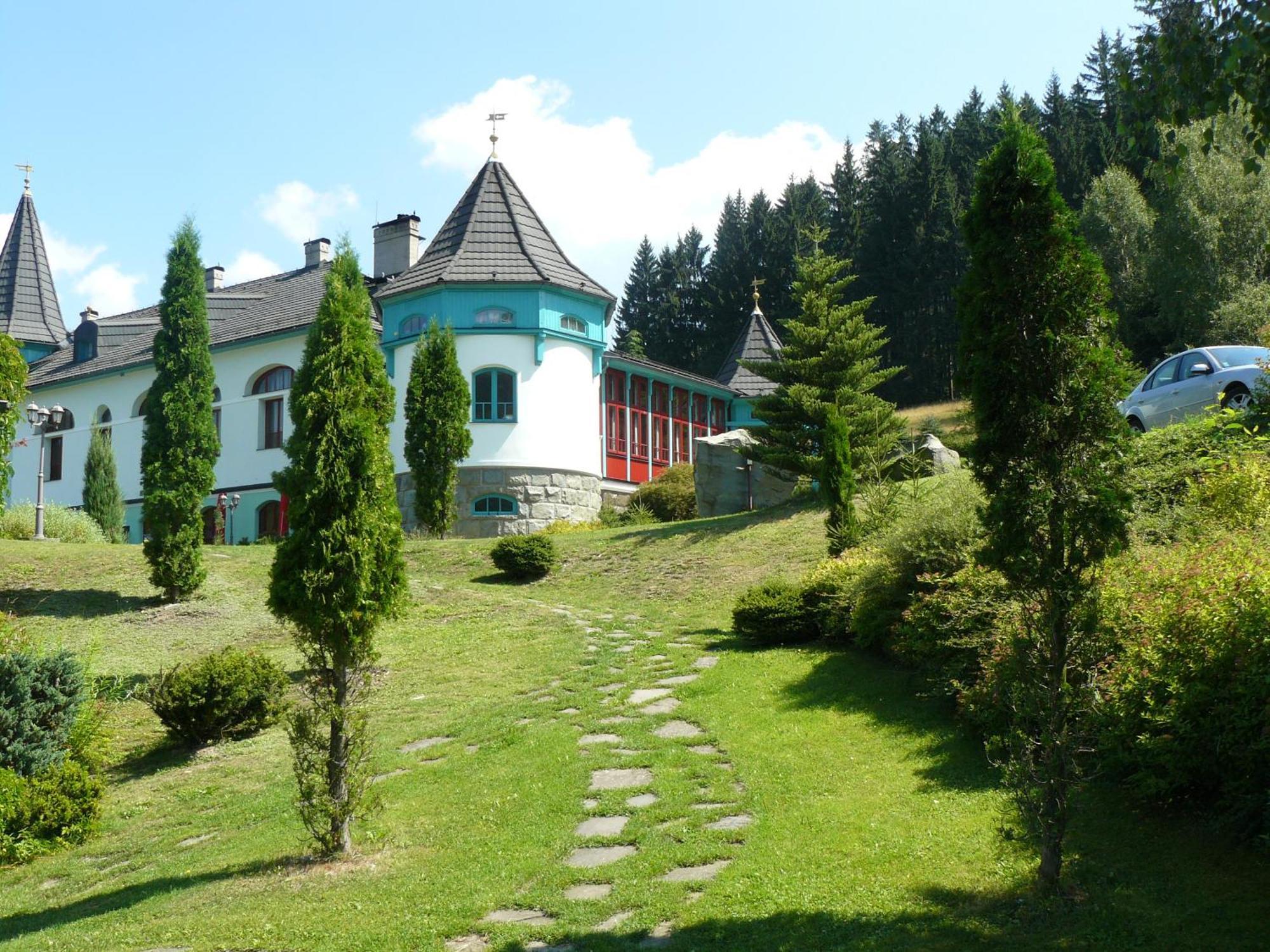 Hotel Zlaty Orel Ostravice Eksteriør billede