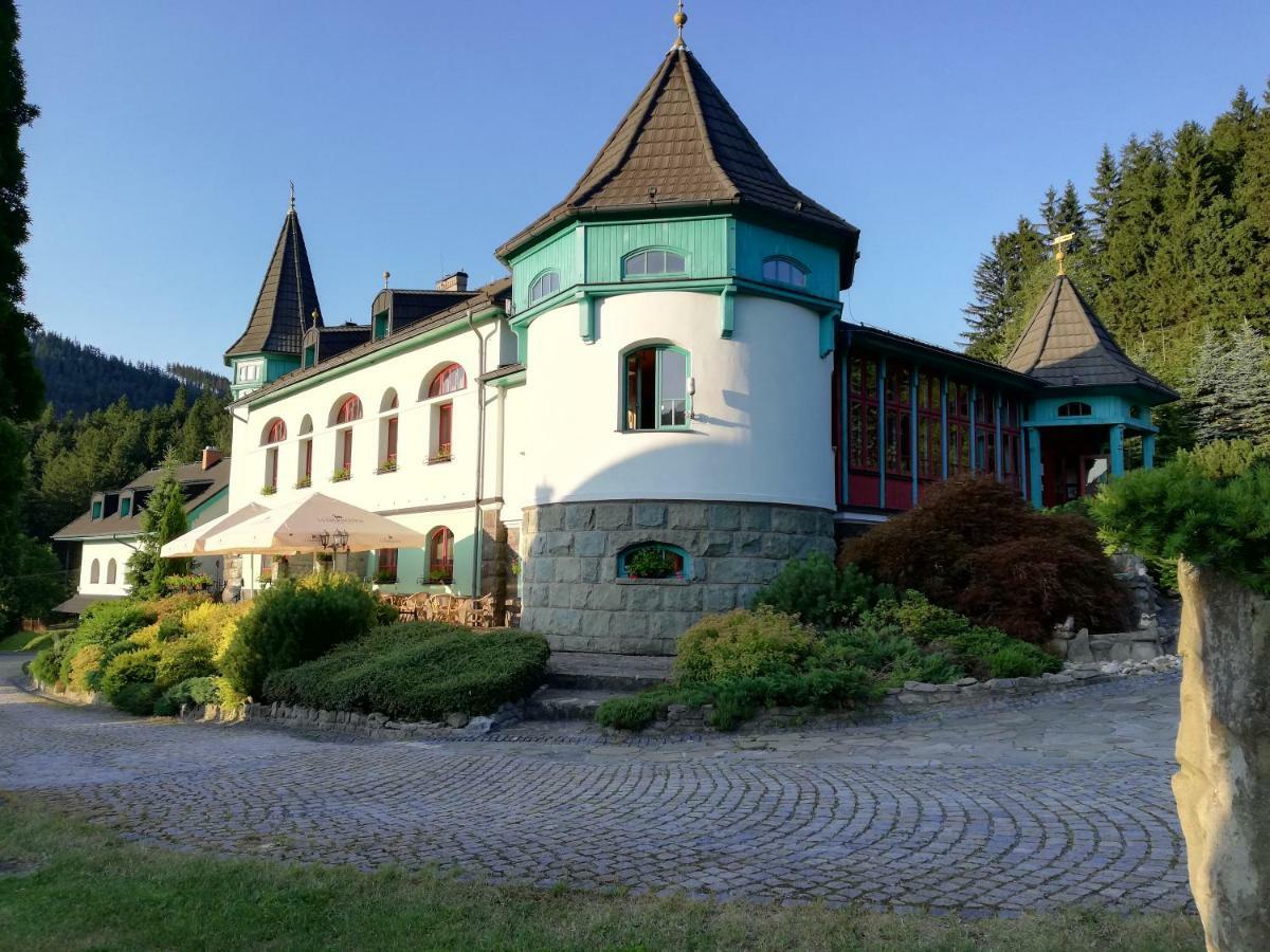 Hotel Zlaty Orel Ostravice Eksteriør billede