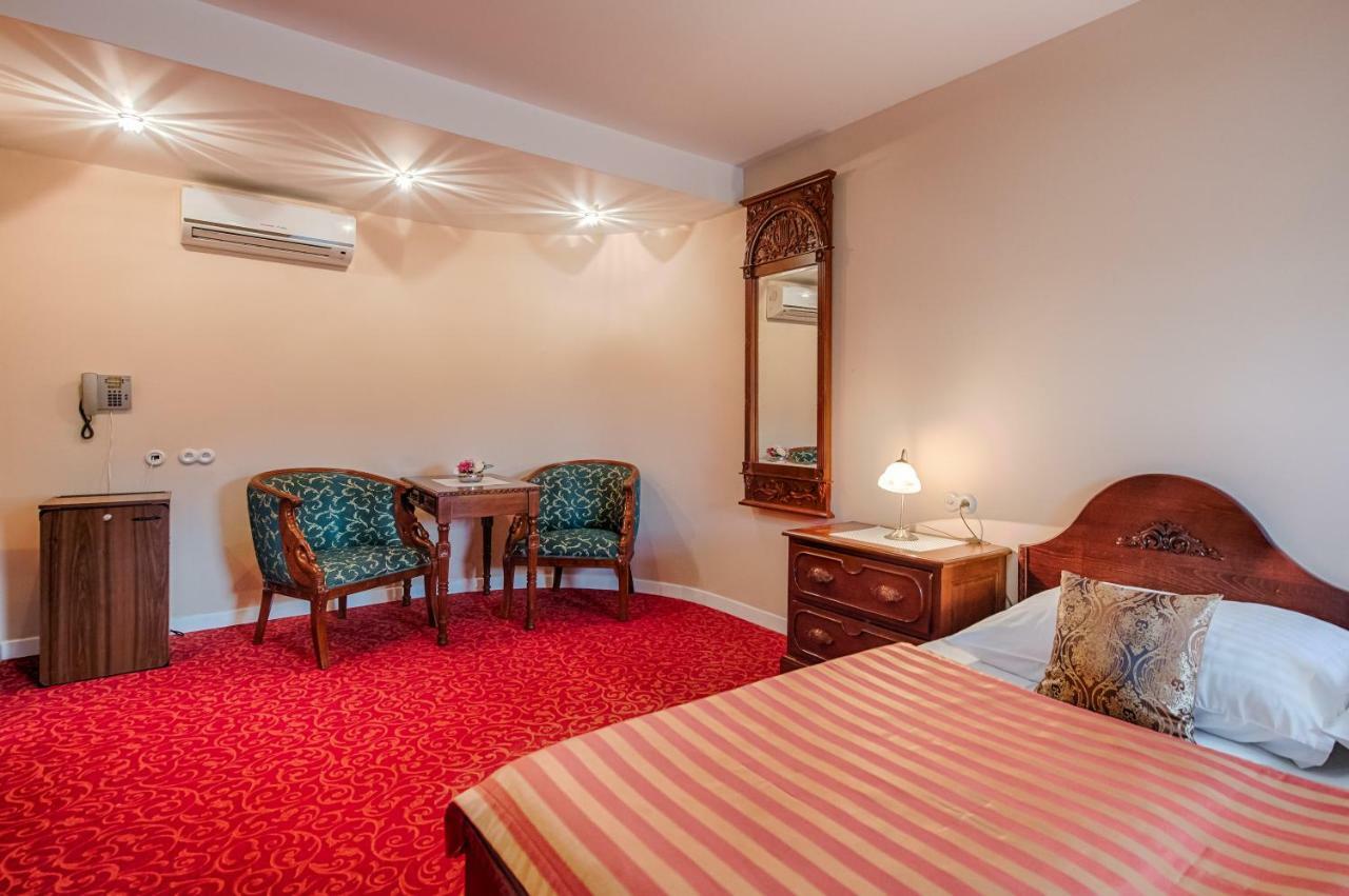 Hotel Zlaty Orel Ostravice Eksteriør billede