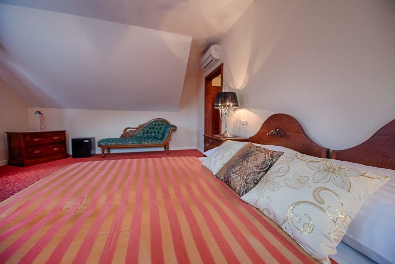 Hotel Zlaty Orel Ostravice Eksteriør billede