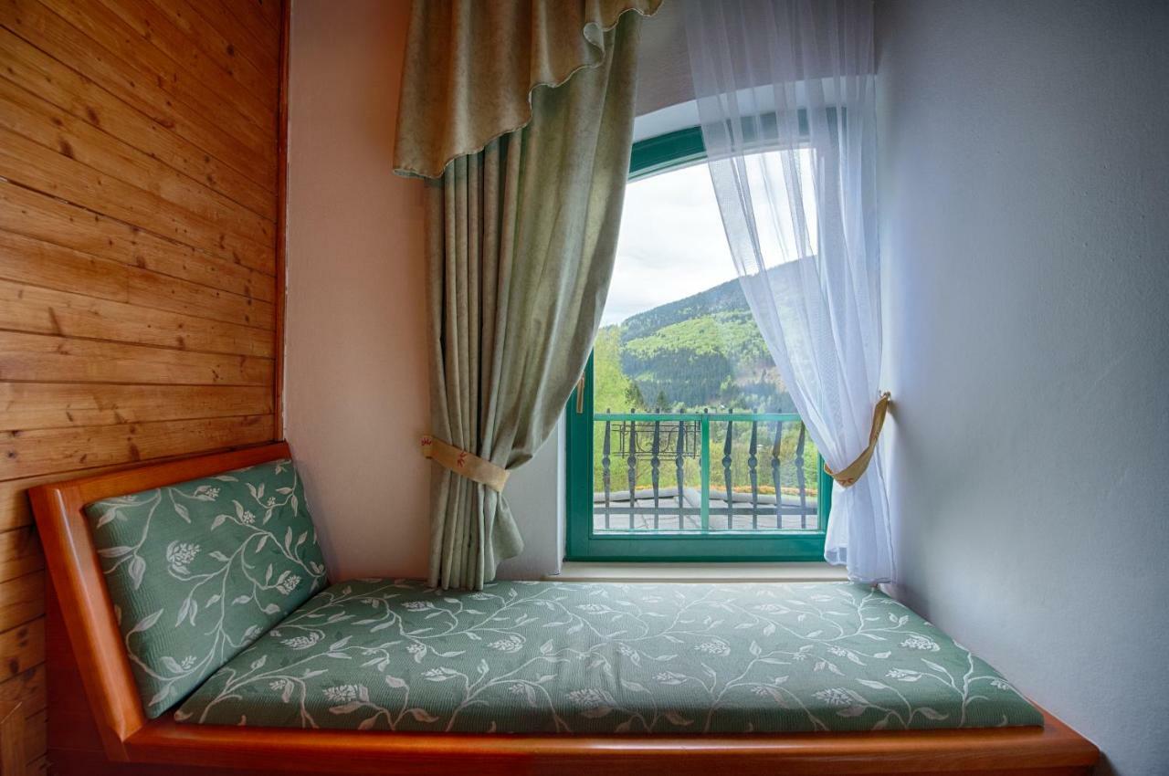 Hotel Zlaty Orel Ostravice Eksteriør billede