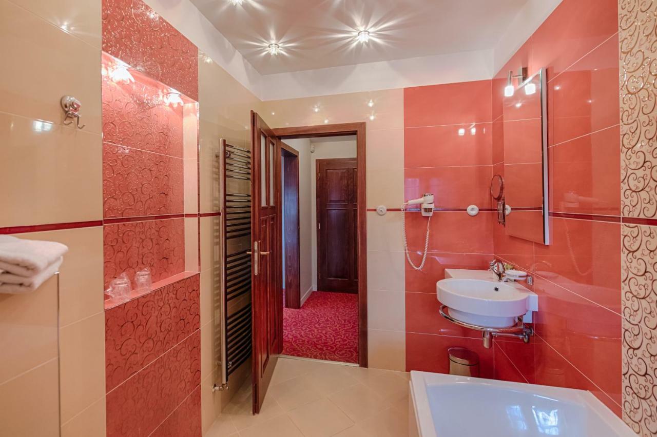 Hotel Zlaty Orel Ostravice Eksteriør billede