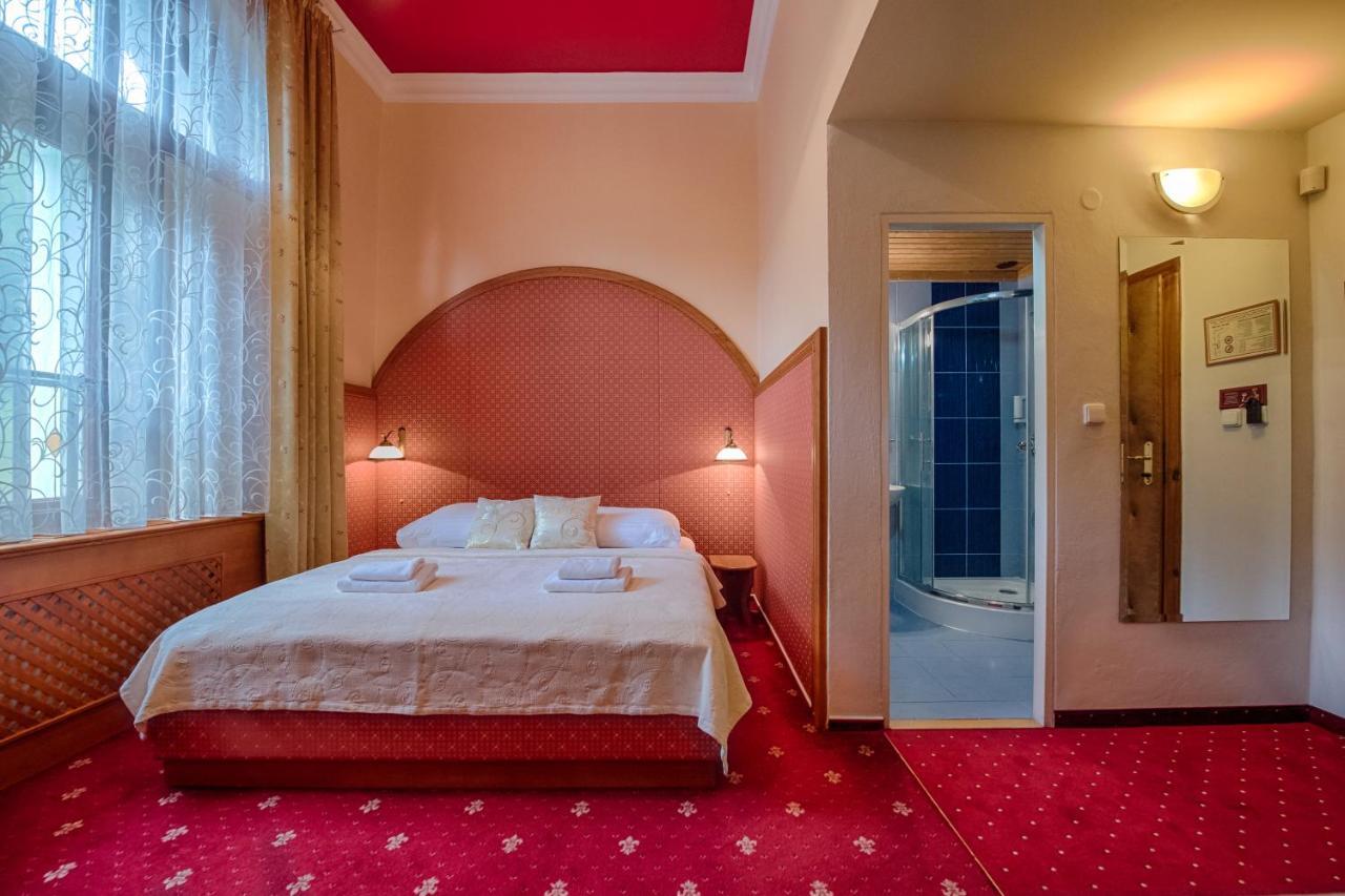 Hotel Zlaty Orel Ostravice Eksteriør billede